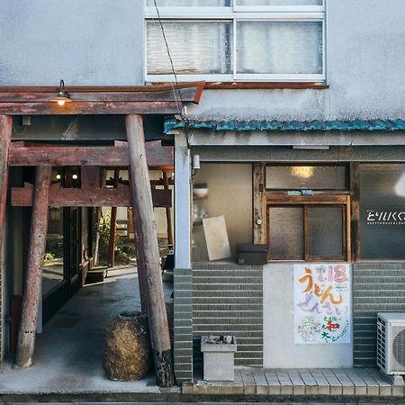 Отель Torii-Kuguru Окаяма Экстерьер фото